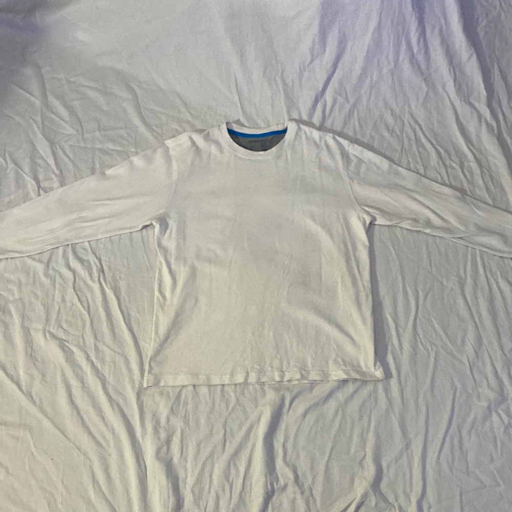 basic long sleeve shirt